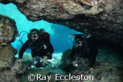 Divers at Ginnie Springs FL. Camera Nikon D-200 by Ray Eccleston 
